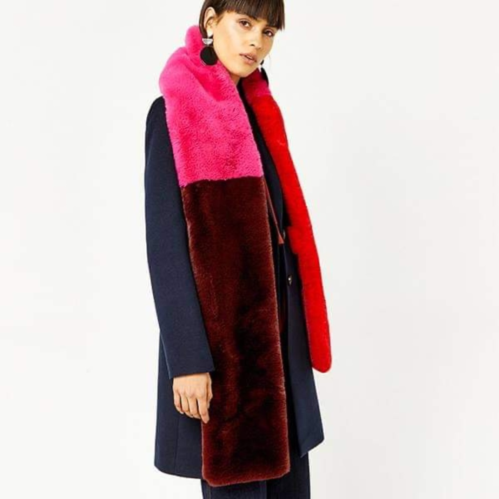 ISO WAREHOUSE FAUX FUR SCARF